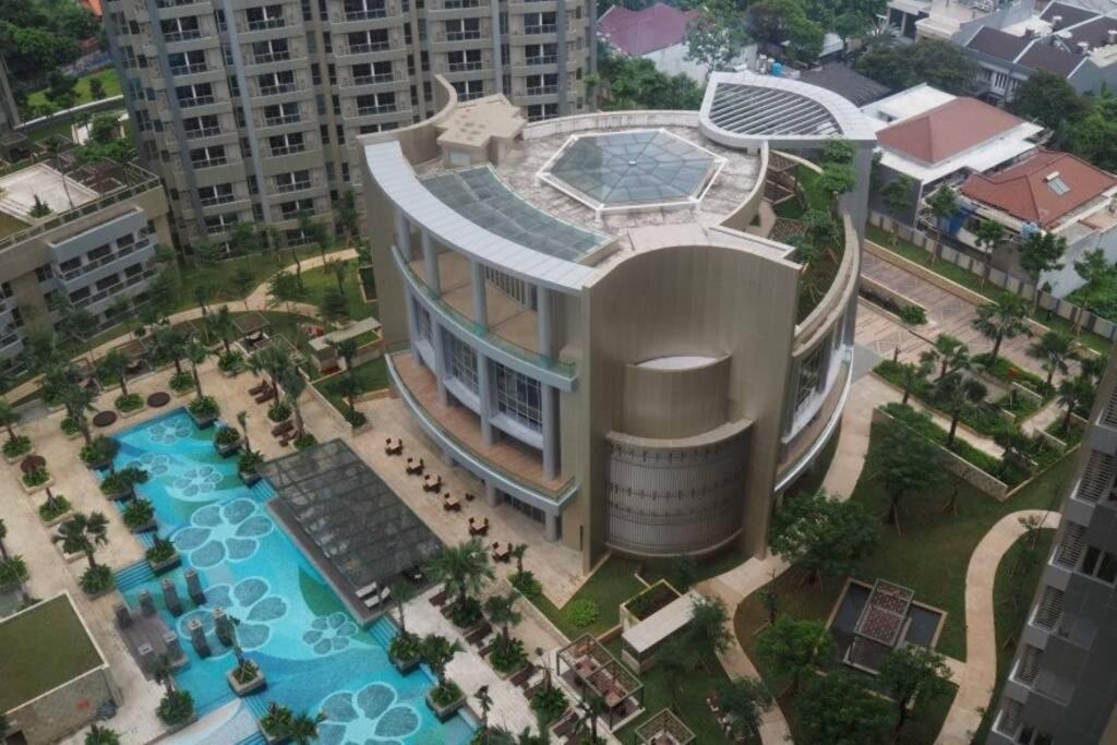 Homy 2 Bedroom Apartment Near Shopping Malls Jakarta Exterior photo