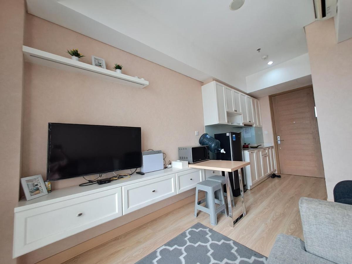 Homy 2 Bedroom Apartment Near Shopping Malls Jakarta Exterior photo